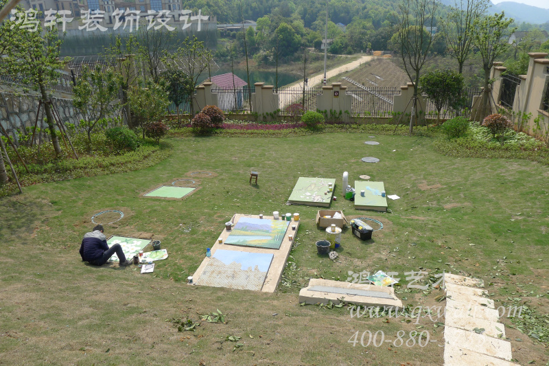 藝術(shù)家繪畫進(jìn)行中